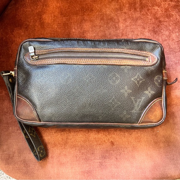VTG Louis Vuitton Monogram Leather Clutch(Wear, Cracking, Peeling, Darkening) - Picture 1 of 15